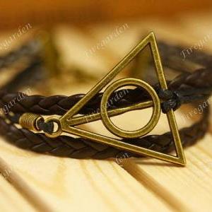 Bracelet Antique Bronze Harry Potter Charm Wrap..